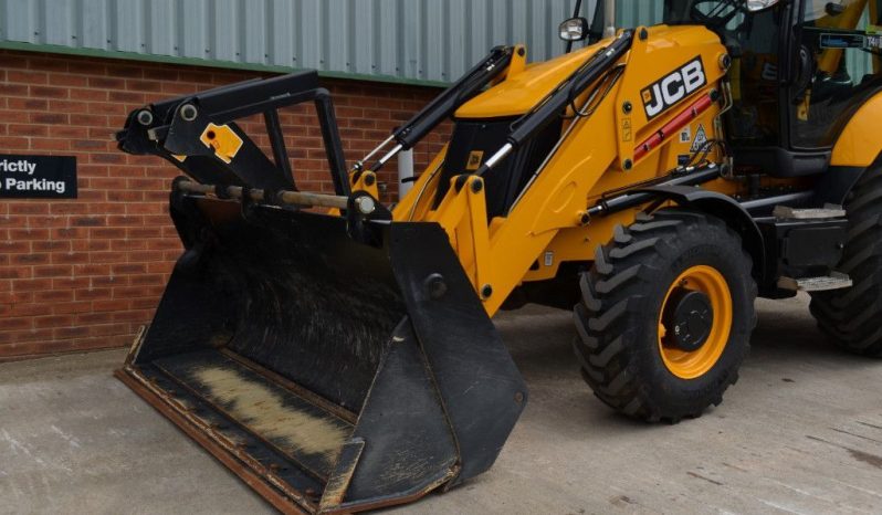2020 JCB 3CX full