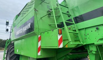 DEUTZ FAHR 6040 COMBINE HARVESTER ONLY 1390 HOURS FROM NEW full