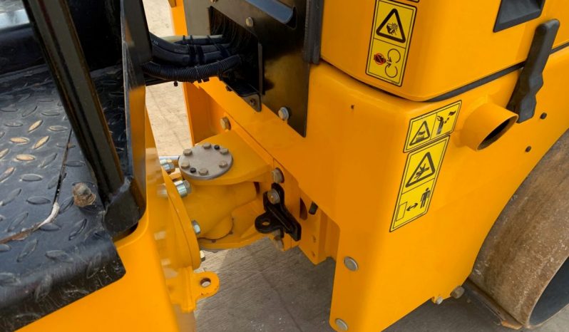 JCB VMT260-120 DOUBLE DRUM VIBRATING ROLLER full