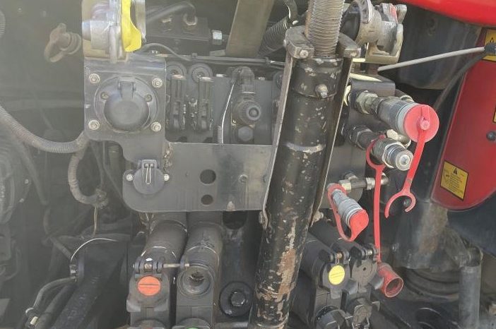 Massey Ferguson MF6480 full